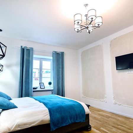 Stylish Apartment. Heart Of The City Lviv Bagian luar foto