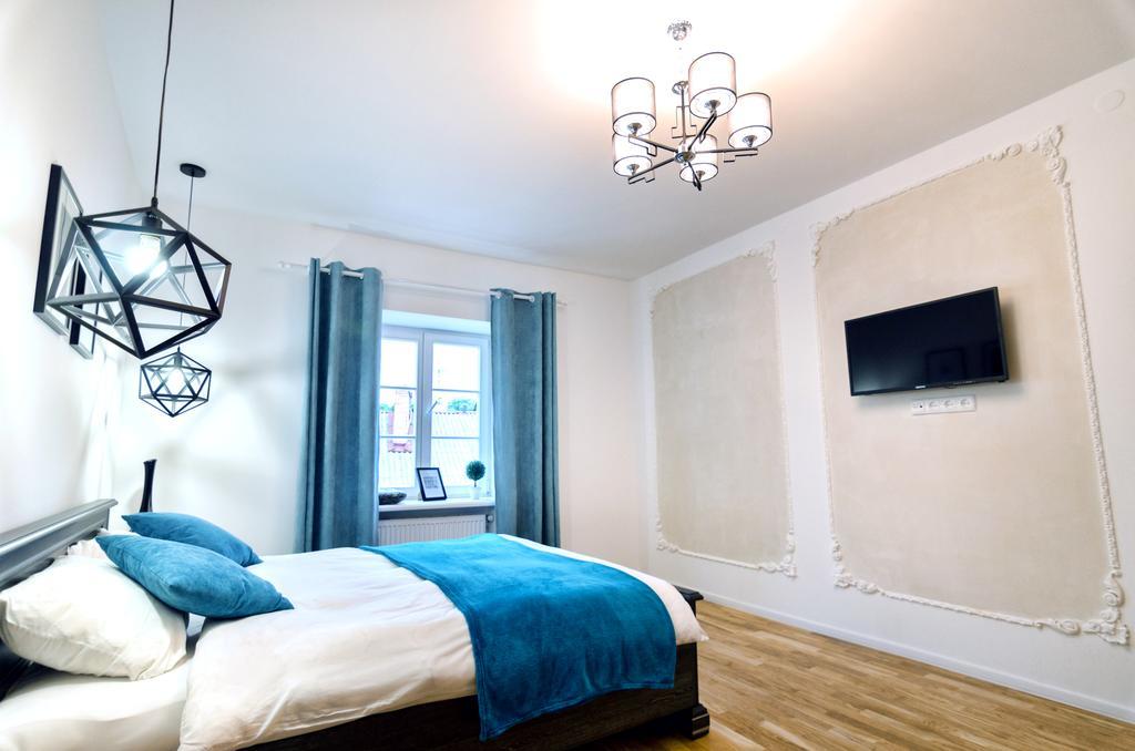Stylish Apartment. Heart Of The City Lviv Bagian luar foto